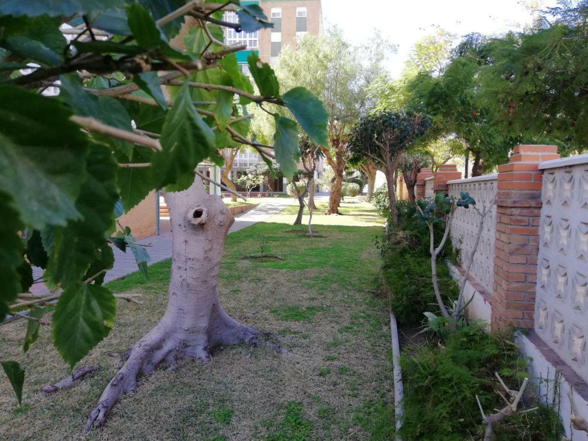 Apartamento Aurora Malaga Zewnętrze zdjęcie