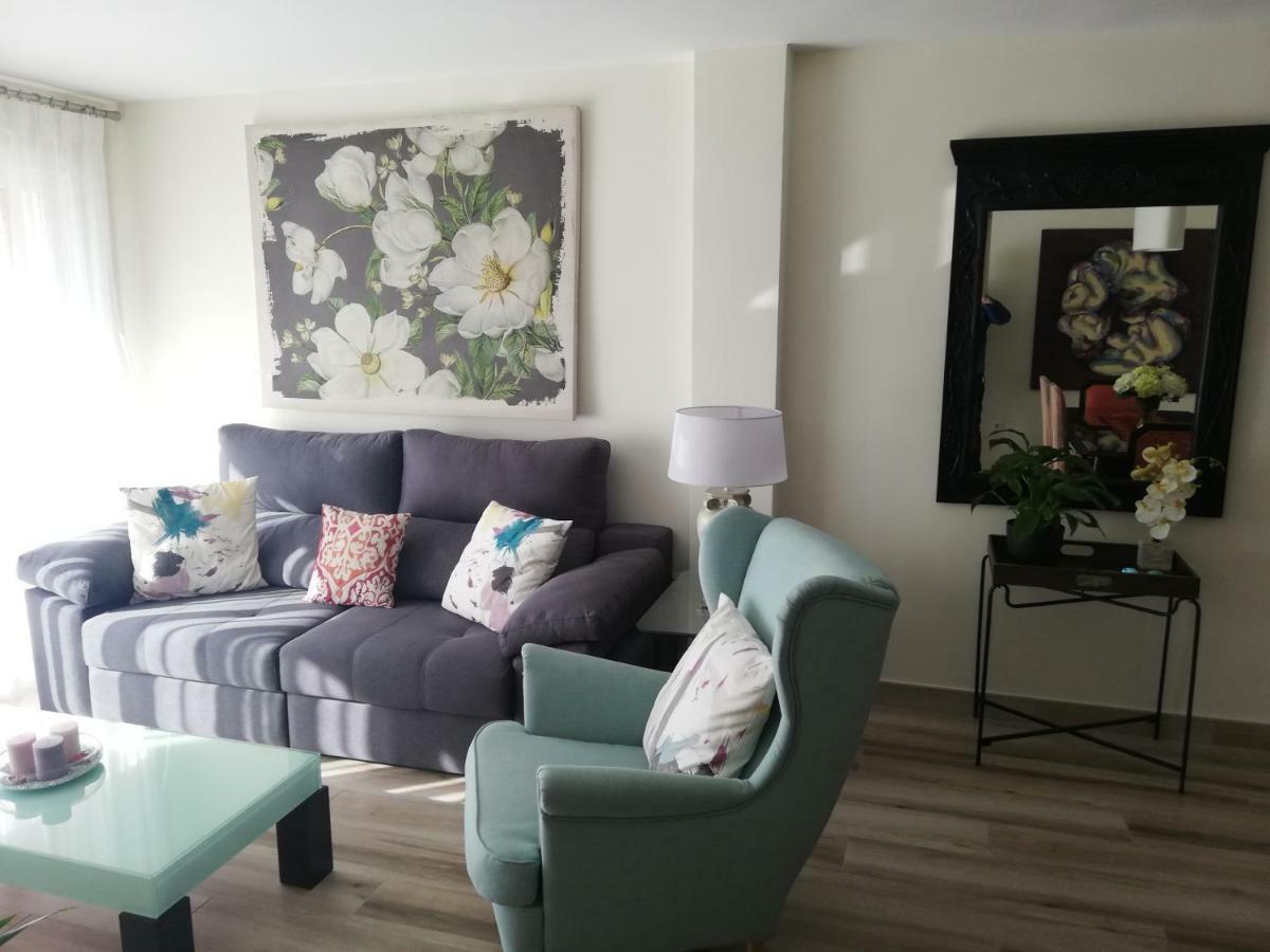 Apartamento Aurora Malaga Zewnętrze zdjęcie