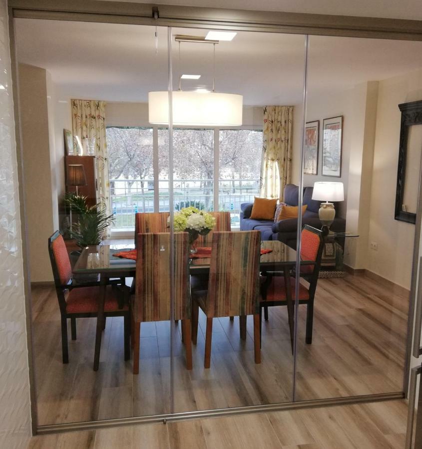 Apartamento Aurora Malaga Zewnętrze zdjęcie